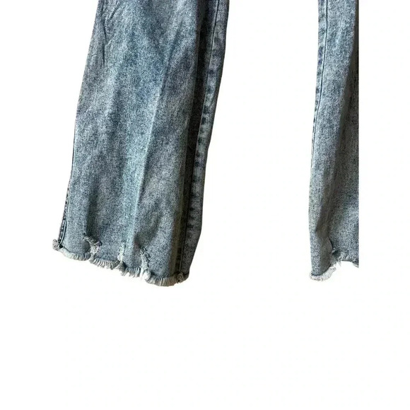 Flying Monkey Women’s Mid Rise Flare Jeans Size 33 - Picture 2 of 9